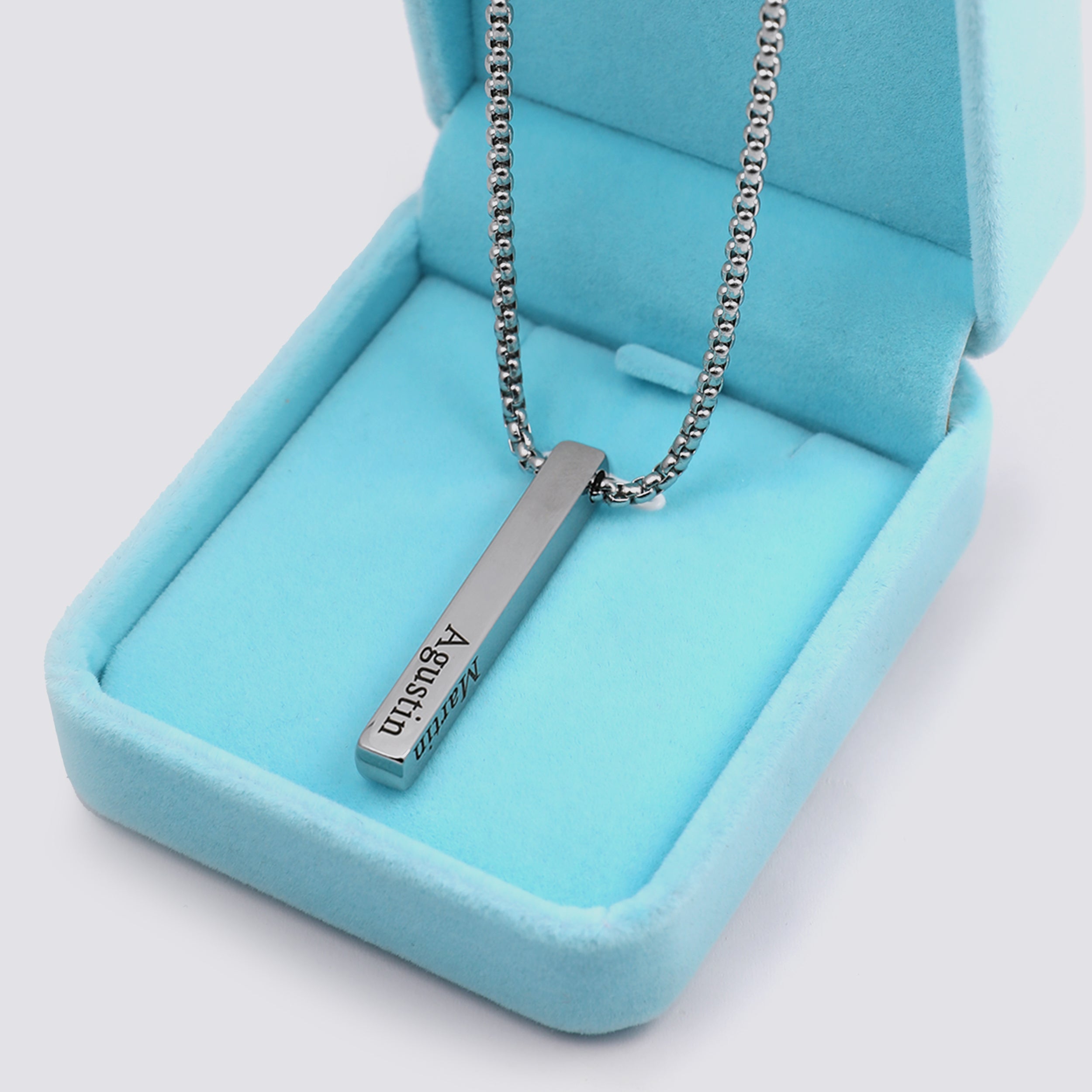 Sophisticated Bar Necklace